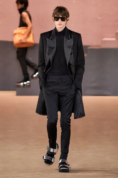 Look 56
